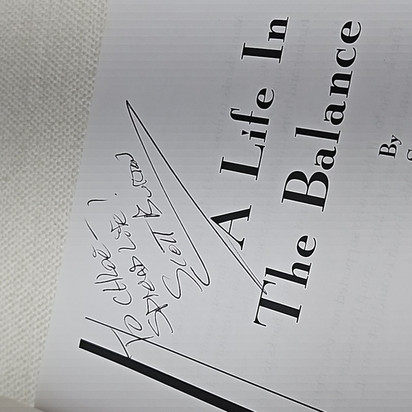 3/$35 A Life in the Balance - Story of Surviving Cancer - Books - Picture 7 of 10